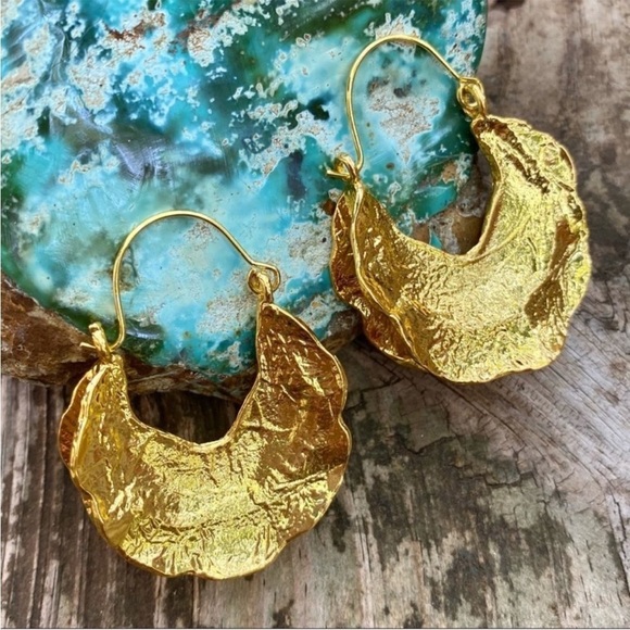 Zara Gold Crescent Hoop Earrings - Picture 7 of 13